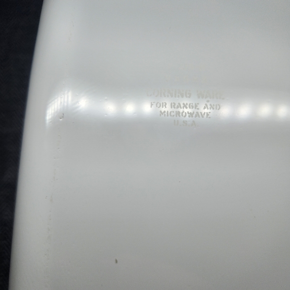 Vintage Corning Ware Cornflower Loaf Pan - Picture 9 of 9